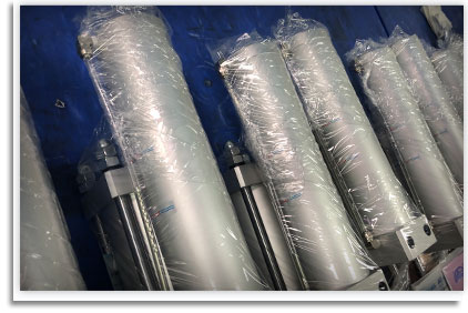 氣液增壓缸儲(chǔ)油筒特寫 氣液增壓缸儲(chǔ)油筒特寫